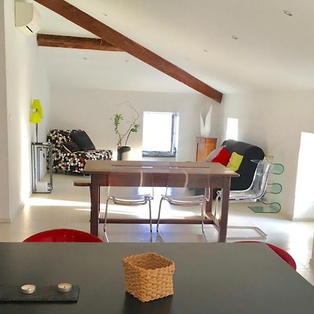Grand Appartement Style Loft Bord De Mer Propriano  Exterior photo