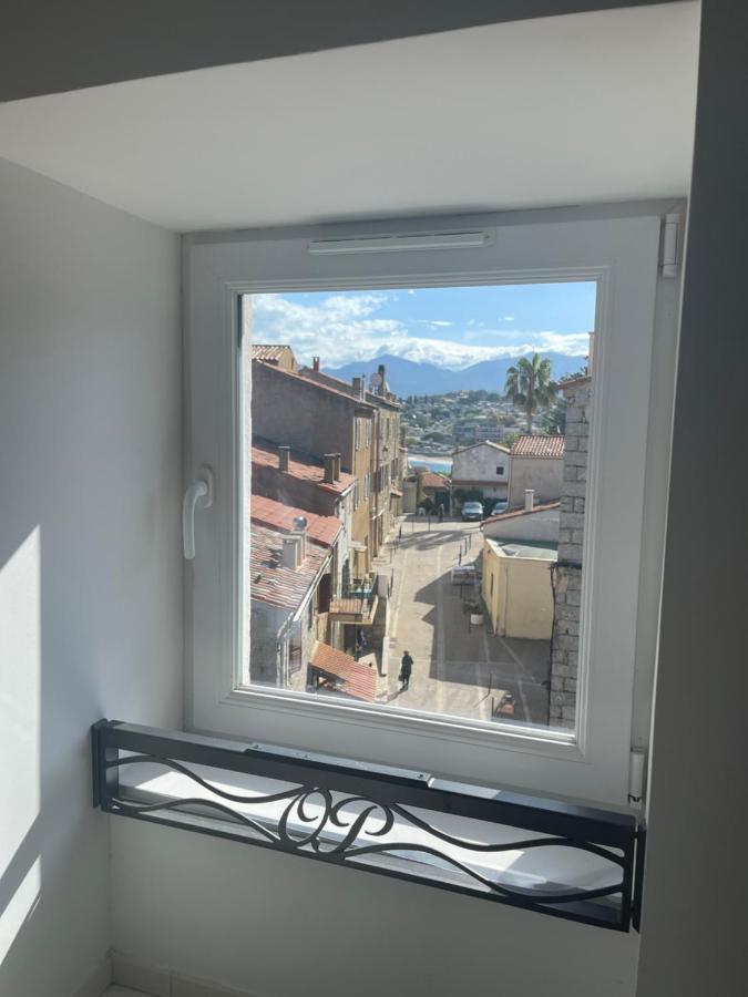 Grand Appartement Style Loft Bord De Mer Propriano  Exterior photo