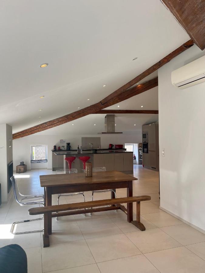Grand Appartement Style Loft Bord De Mer Propriano  Exterior photo